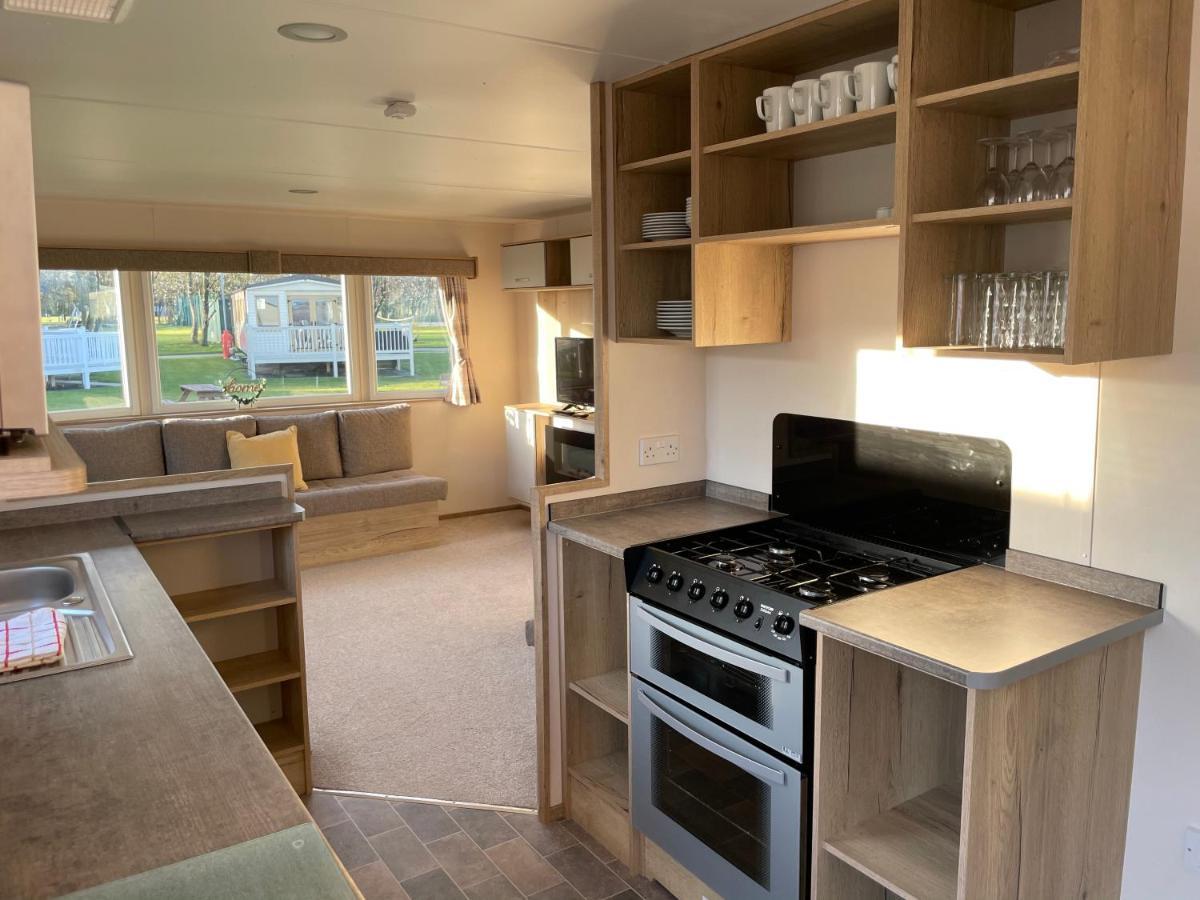 Flookburgh Lakeland Haven Holiday Let מראה חיצוני תמונה